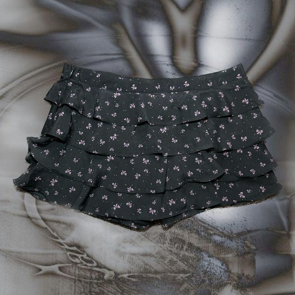 Forever-21 Women's Grey and Pink Shorts
